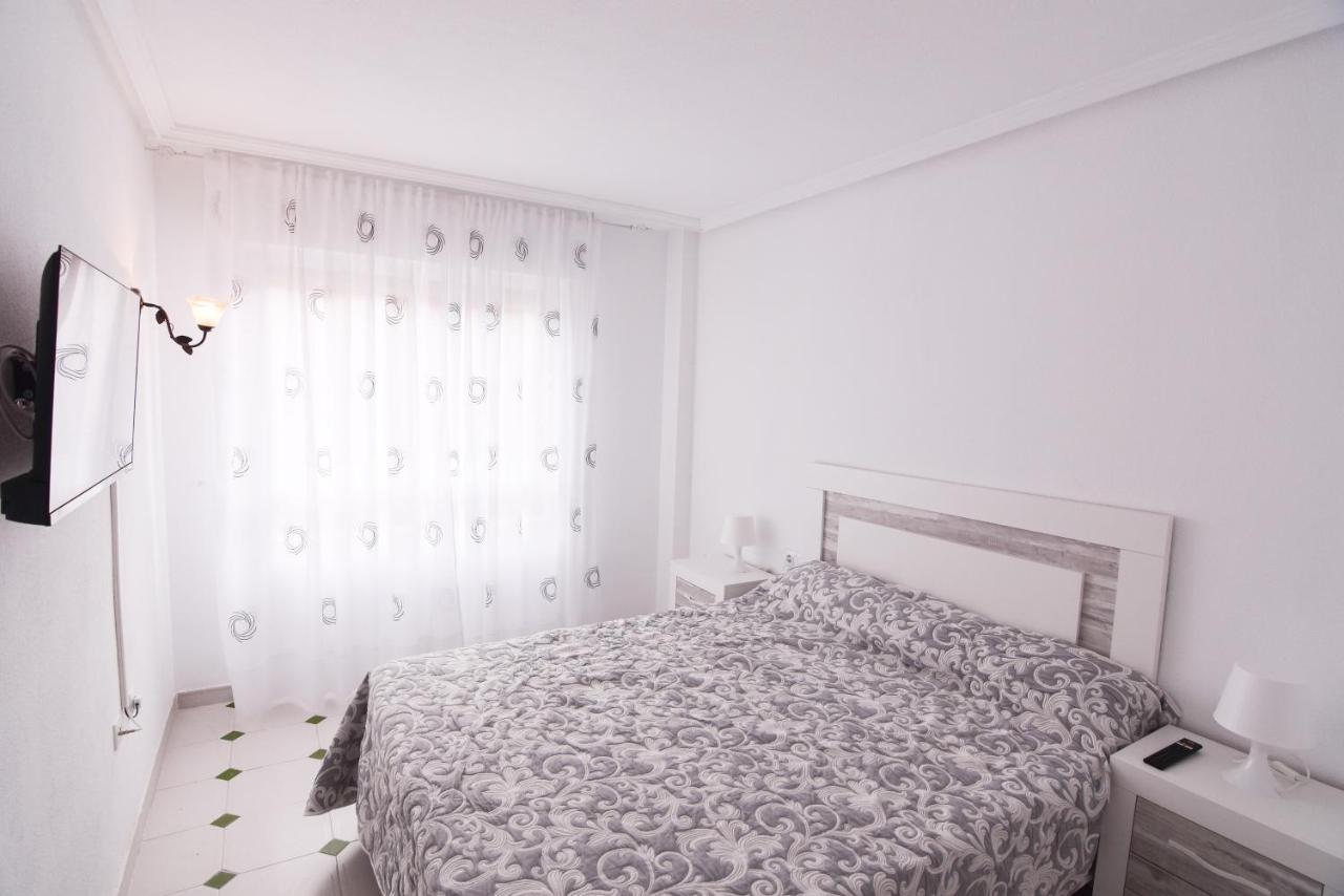 Apartamento Sol Y Playa Apartment Torrevieja Luaran gambar